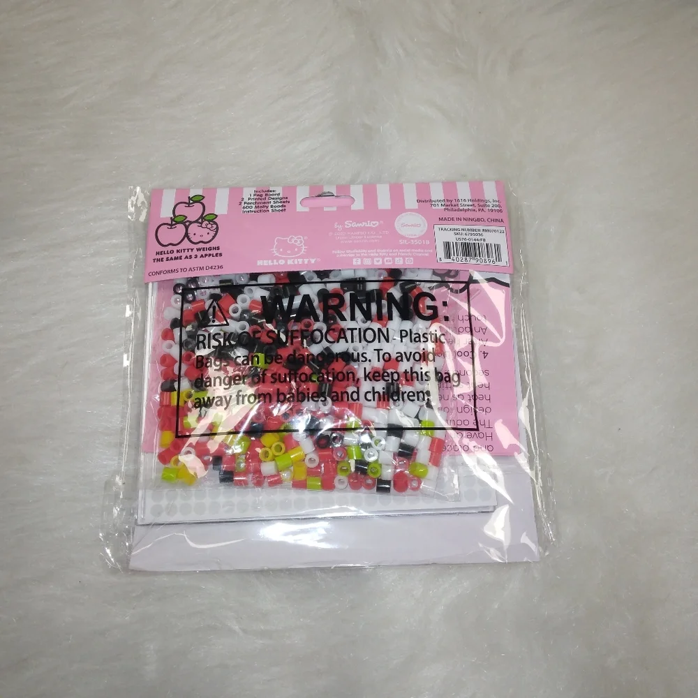 KIT Hello Kitty Heat & Fuse Melty Beads NWT